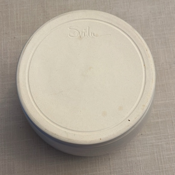 Ceramic Yarn Bowl - Picture 3 of 3